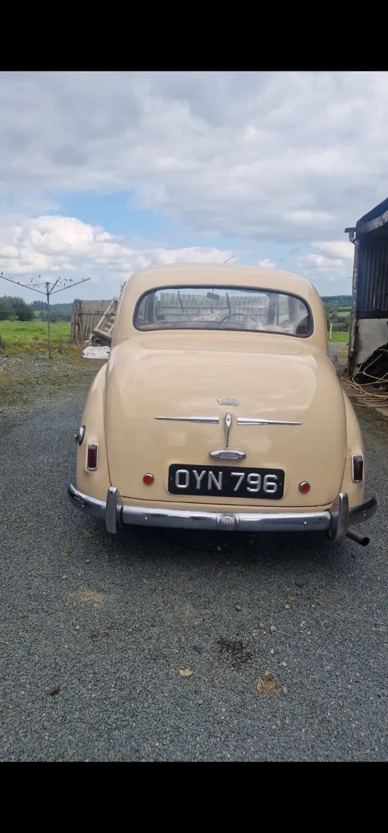 Car - Image 3