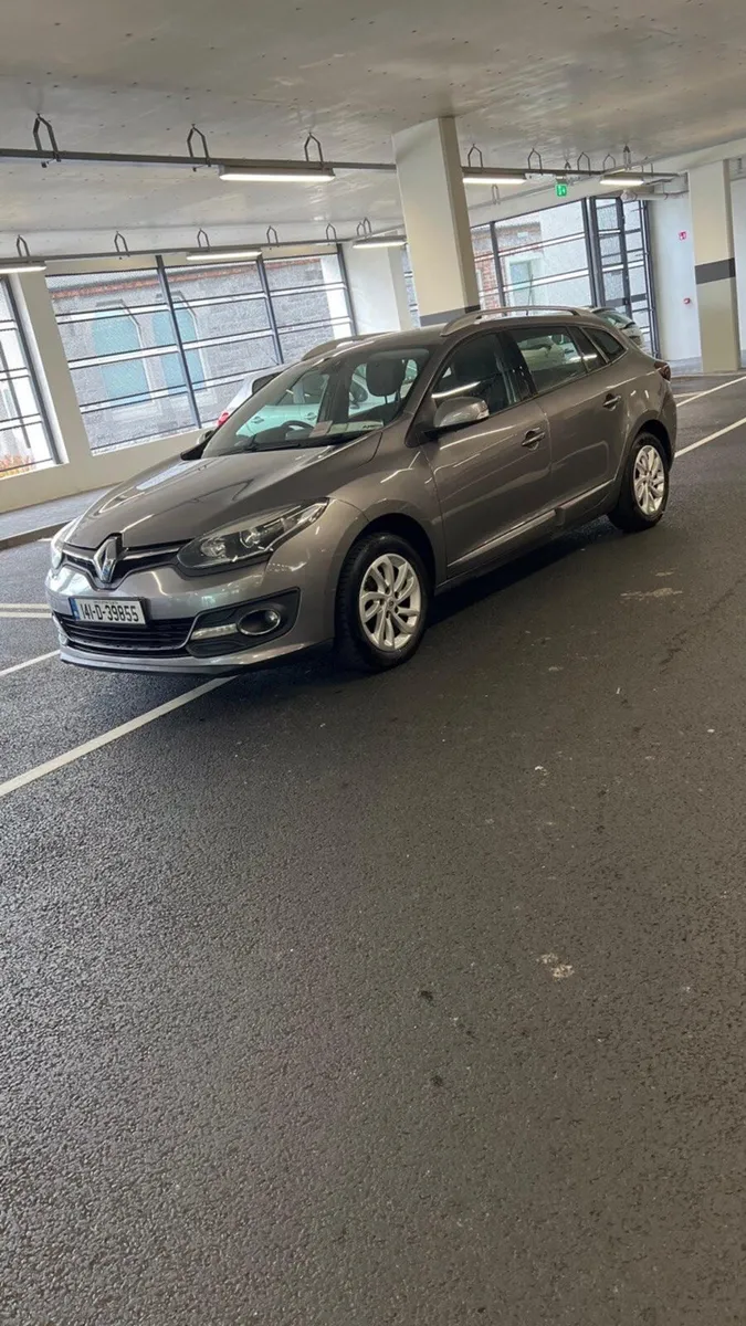 Renault Megane 2014 - Image 2