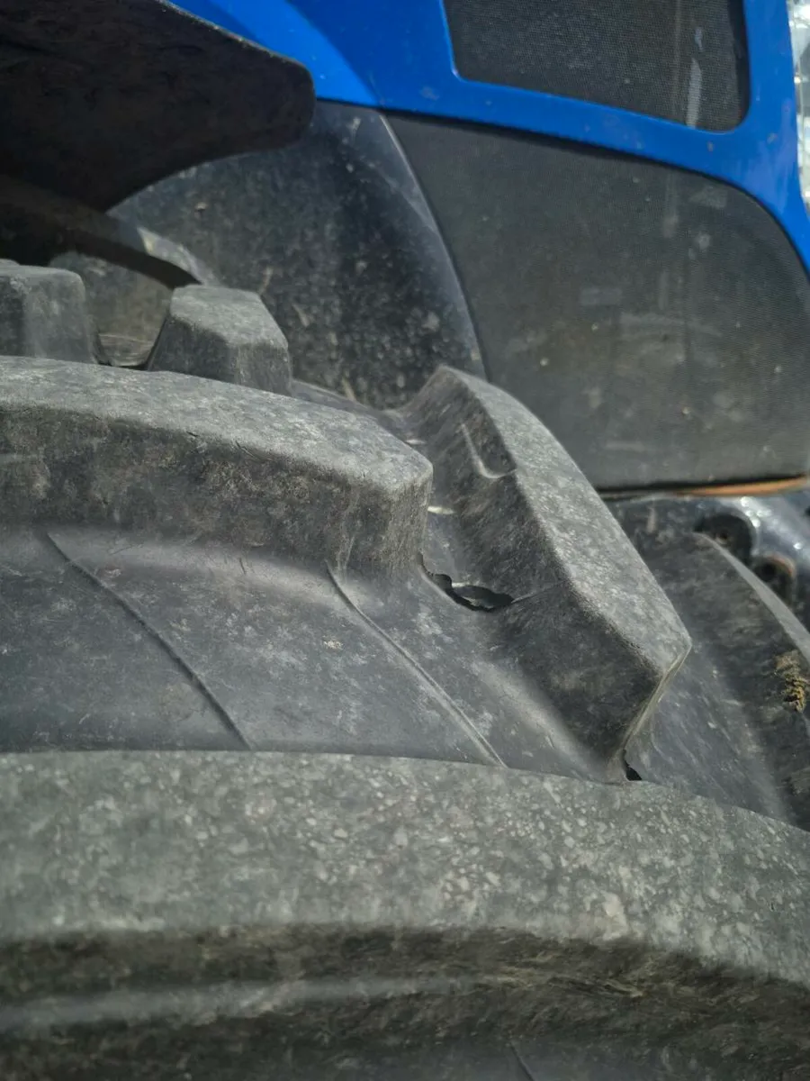 New holland t7 210 - Image 4