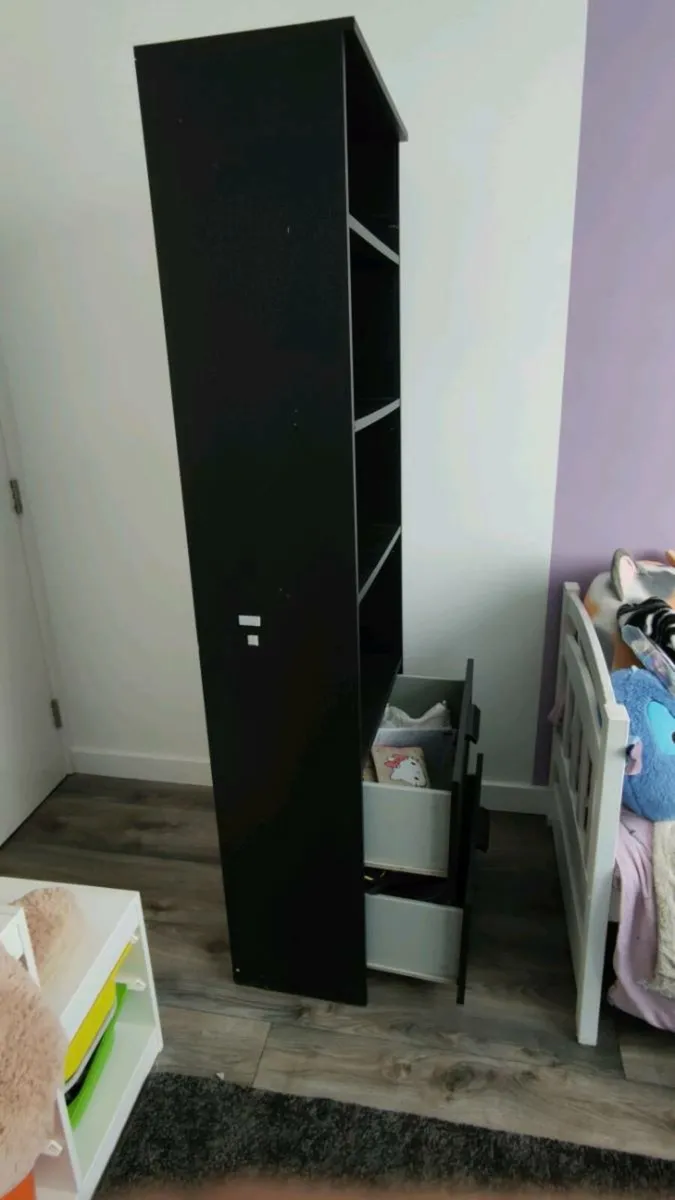IKEA - Image 2
