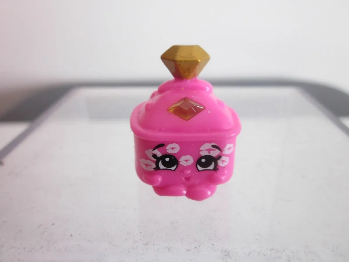 Shopkins Rowena Ring Box Glamour Gems Tribe - Image 1