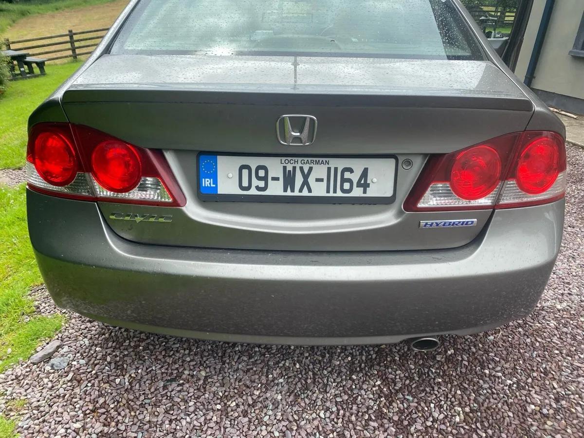 09 Honda Civic - Image 4
