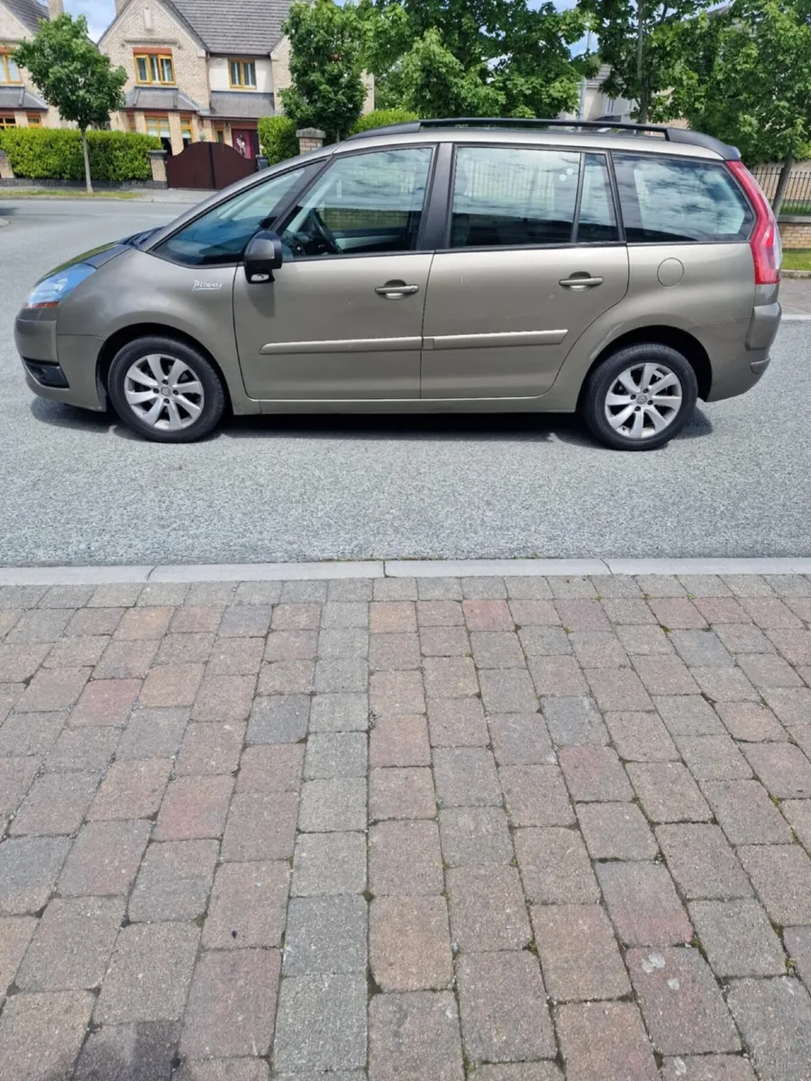 Citroen GRAND C4 PICASSO 2010 - Image 4