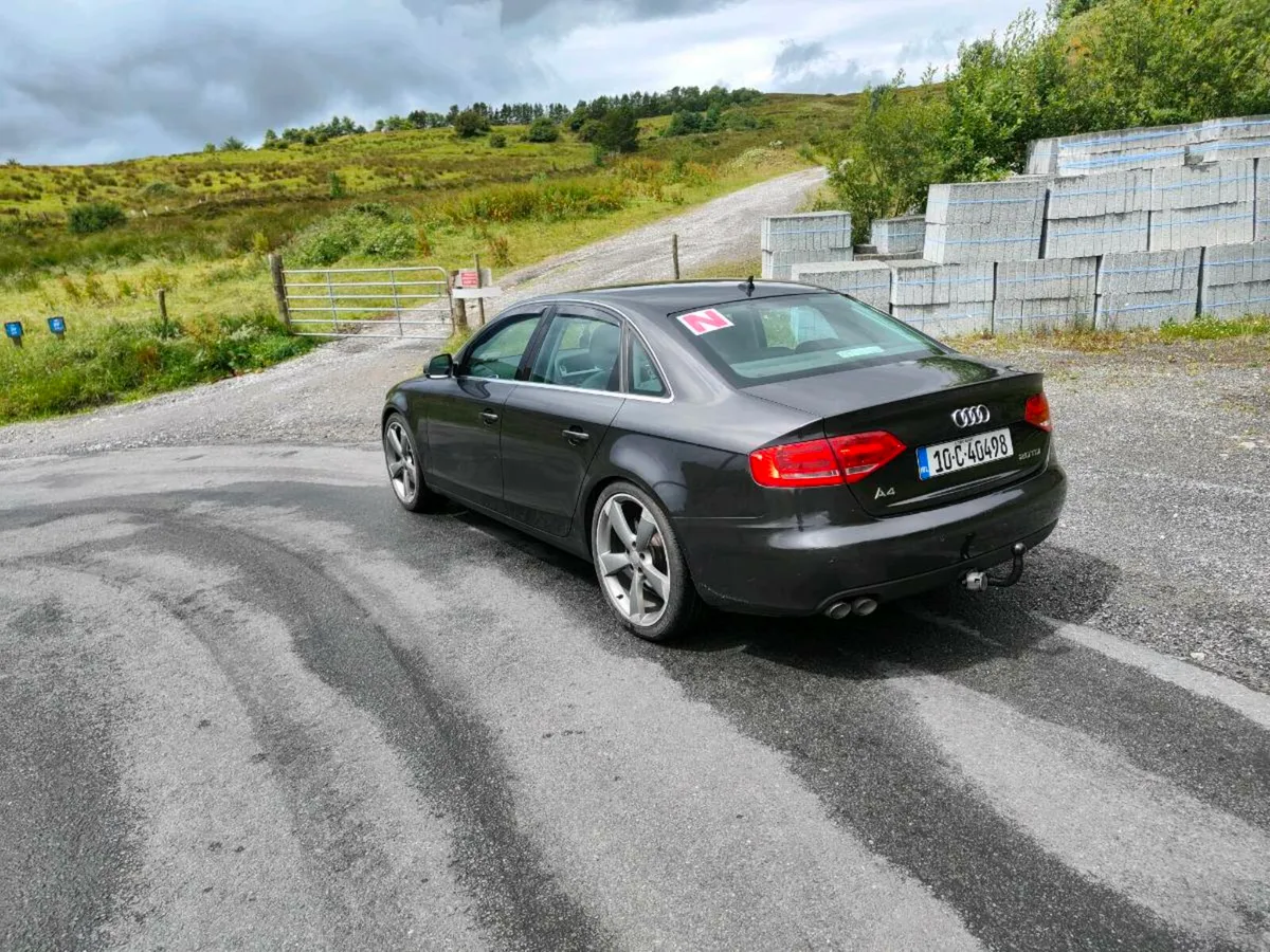 Audi A4 2.0L - Image 2