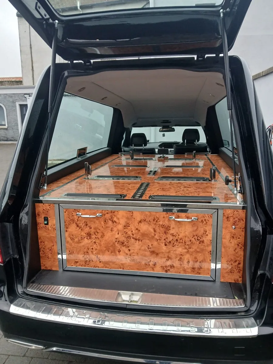 Hearse - Image 3