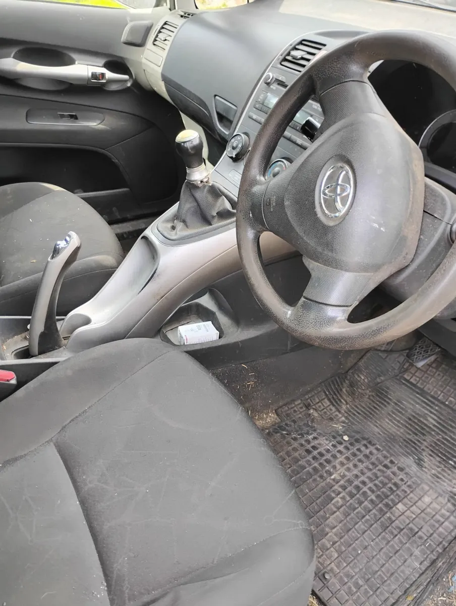 Toyota Auris 2007 - Image 4