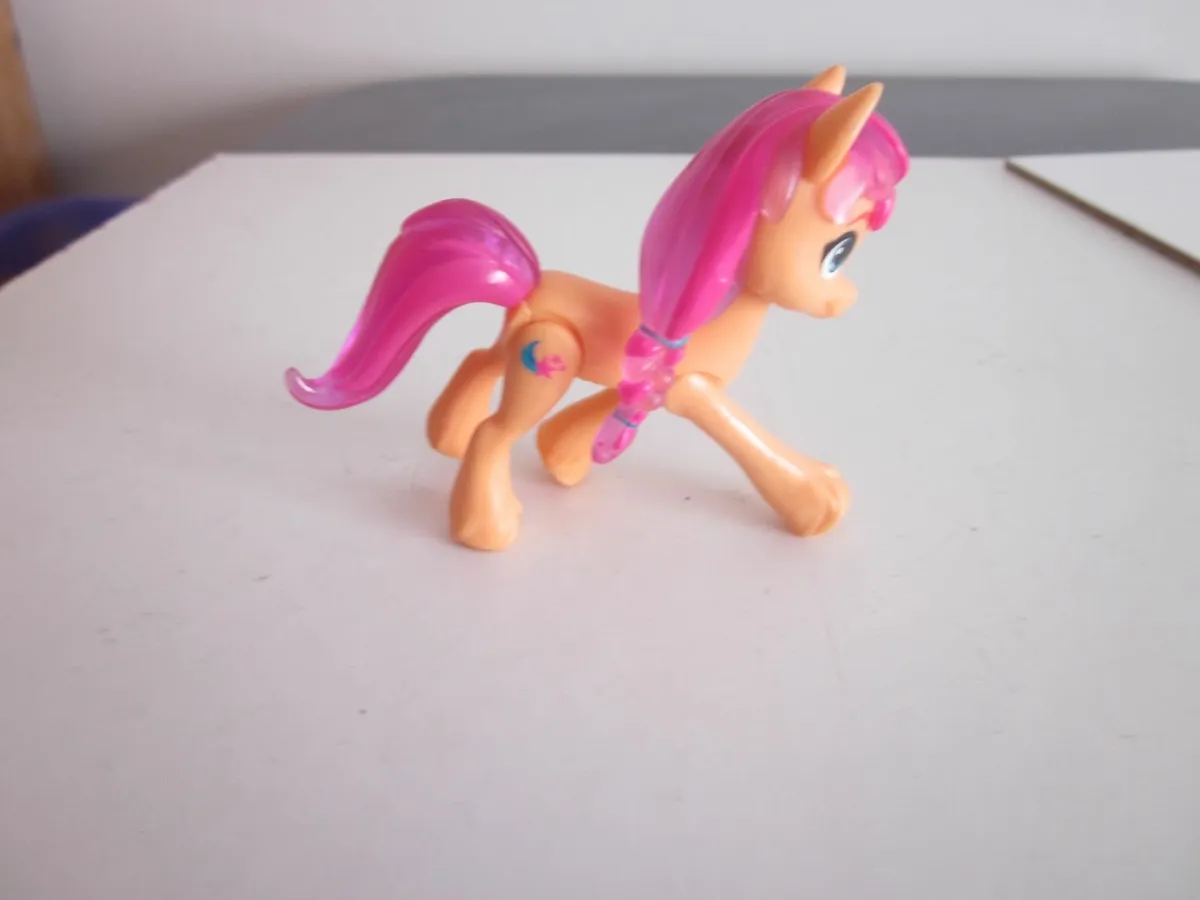 My LittlePony RoyalGalaCollection Sunny Starscout - Image 3