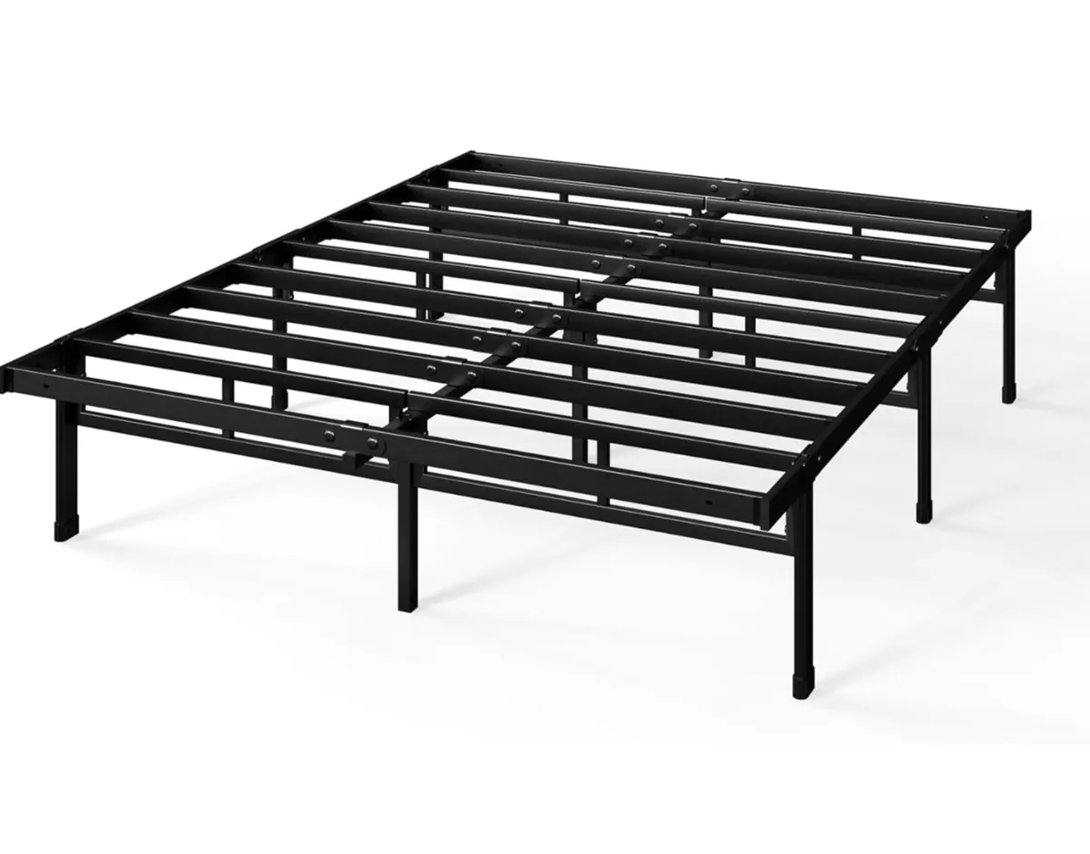 Double Bed frame  Bed 135x190 cm  36cm Height - Image 3