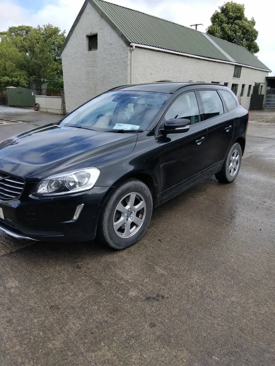 Volvo XC60 2015 - Image 4