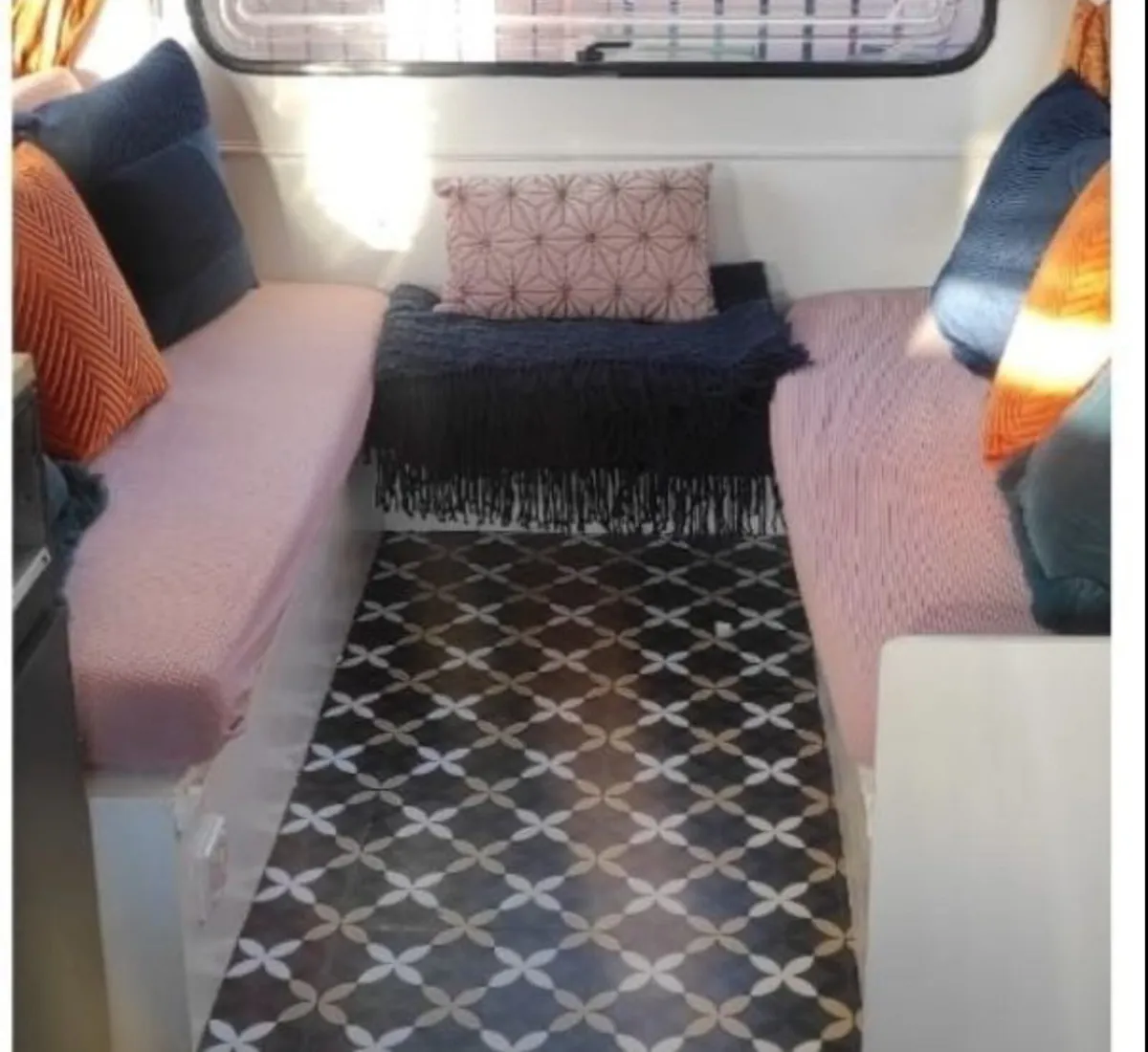 1980 Estrel Pop-Up Caravan - Image 3