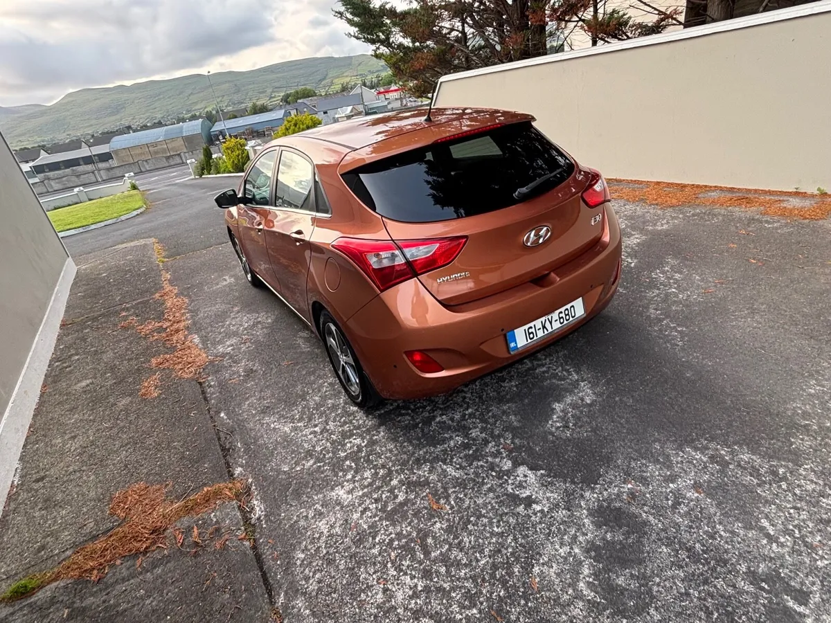 Hyundai i30 2016 - Image 4