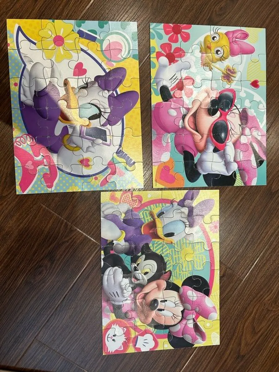 Selection of children's actvities and puzzles. Bundles priced individually. - Image 3