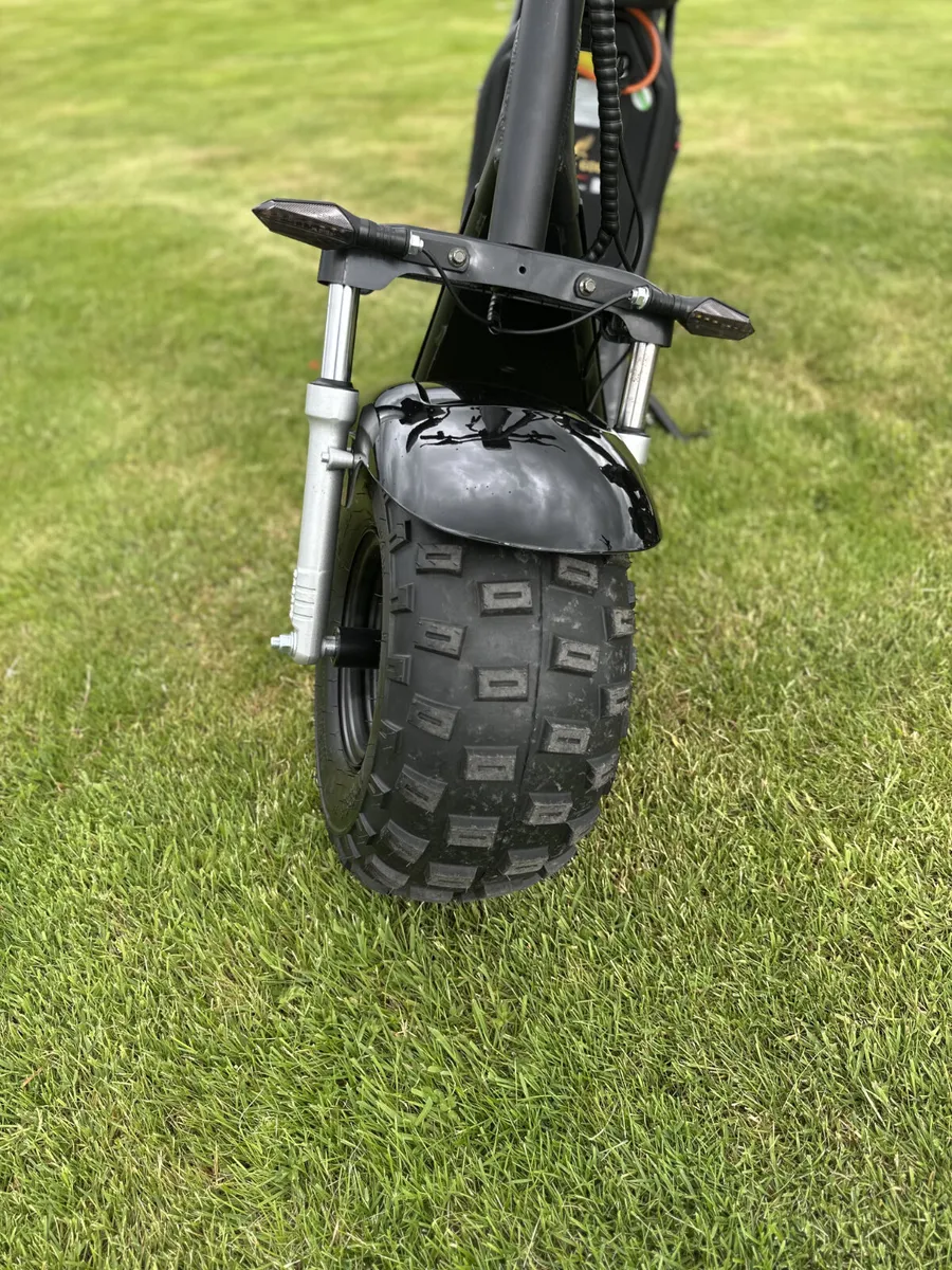 NEW - The Birdie 2 - Two Wheel Electric Golf Buggy - Image 4