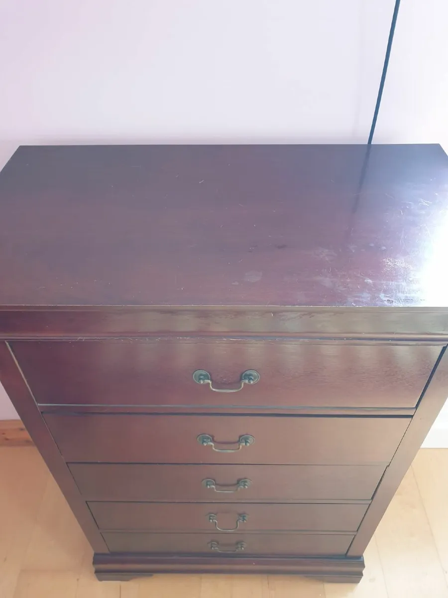BEDROOM FURNITURE - Image 4