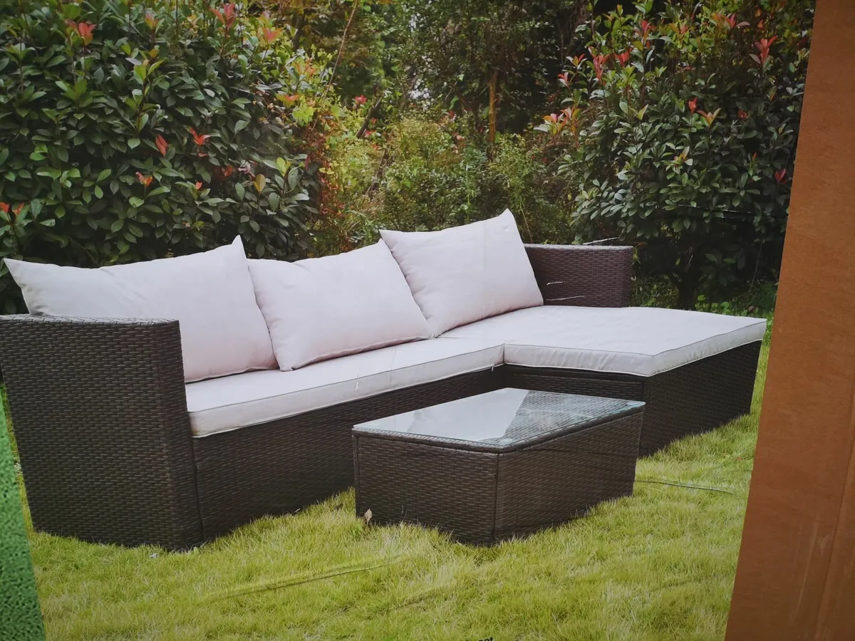 Garden furniture - Image 2