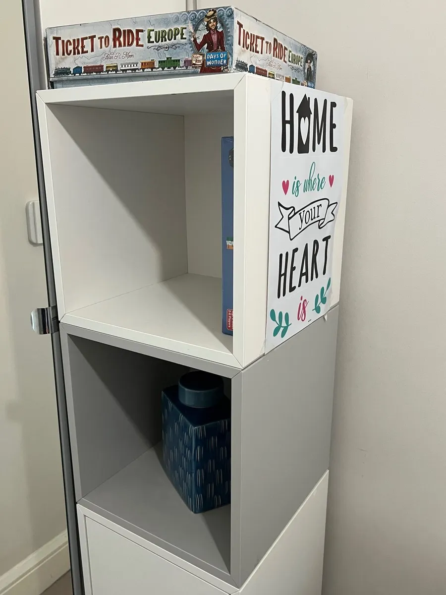 Shelf unit with one door - Image 2