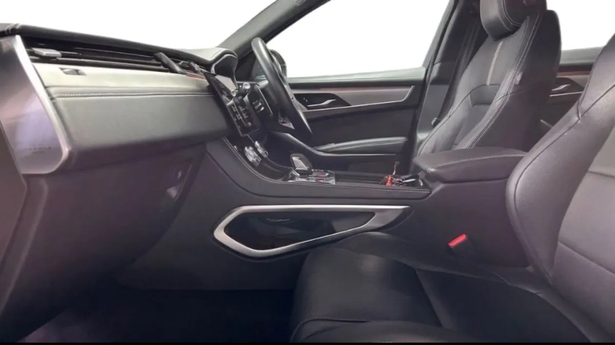 Jaguar F-Pace 2023 - Image 3
