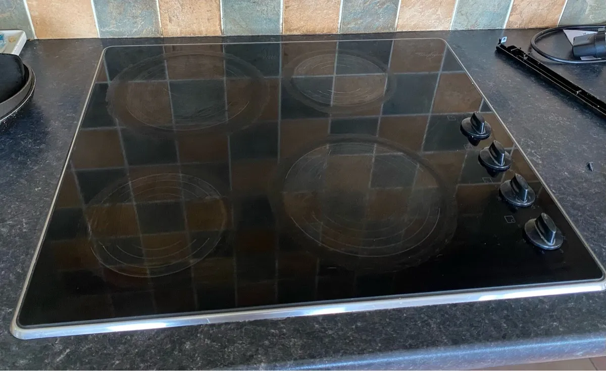 Whirlpool Electric hob - Image 1