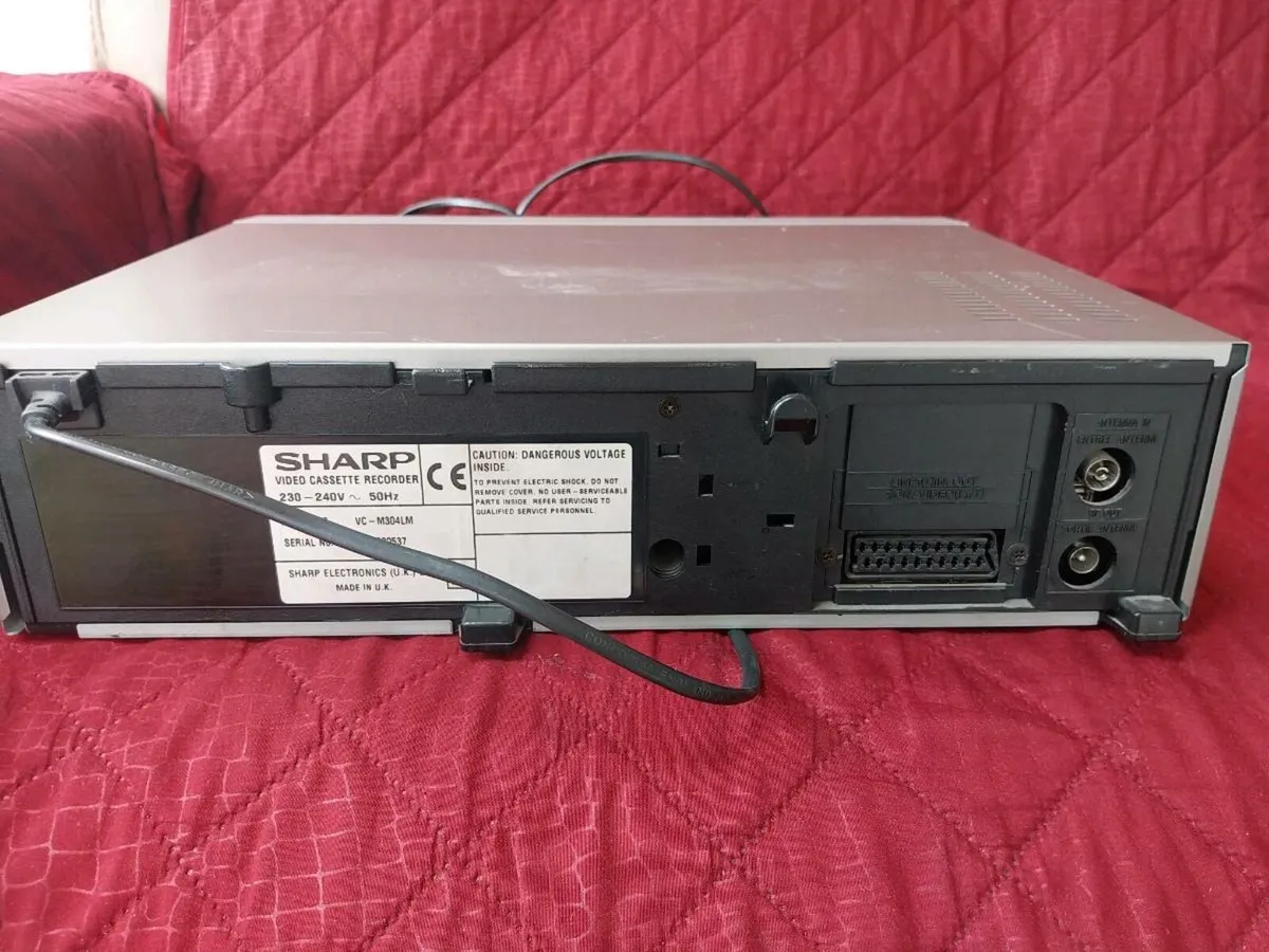 sharp vhs player - Image 2