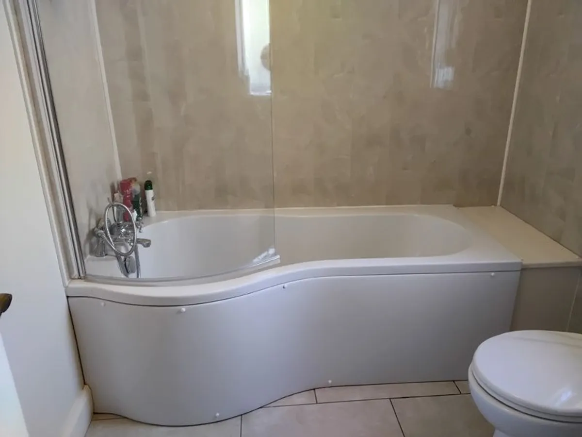Bath - Image 3