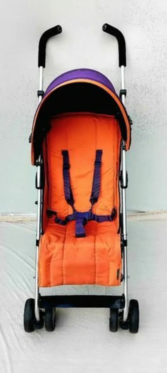 Mama's and Papa's Foldable Stroller - Image 3