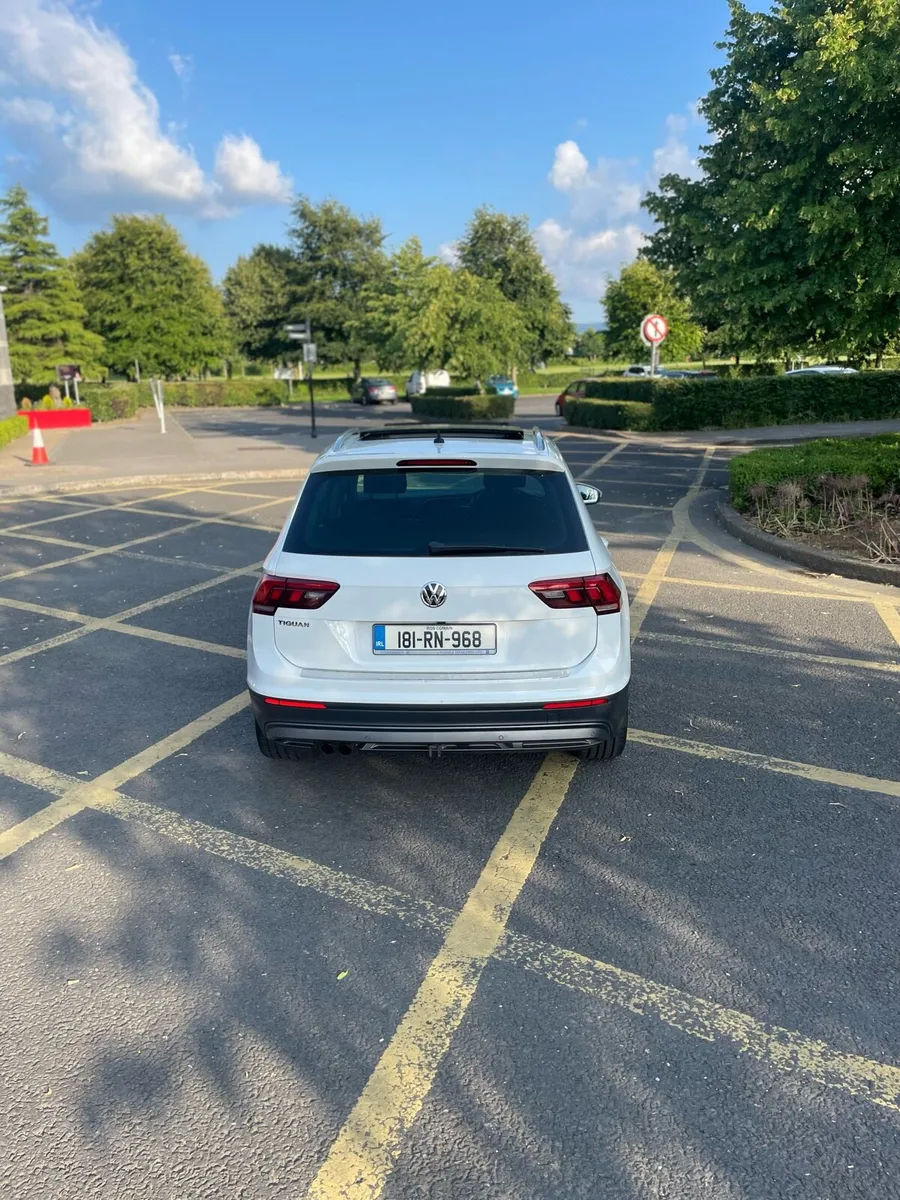 Volkswagen Tiguan - Image 4