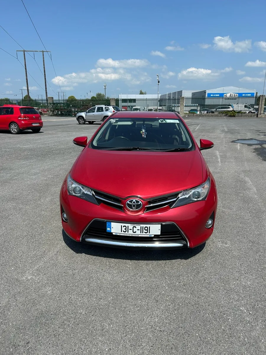 2013 Toyota Auris 1.4D4D - Image 2