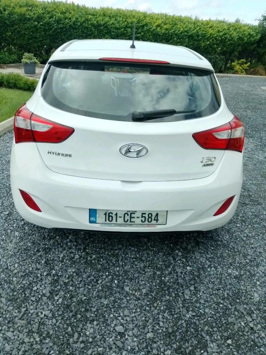 Hyundai i30 2016 - Image 2