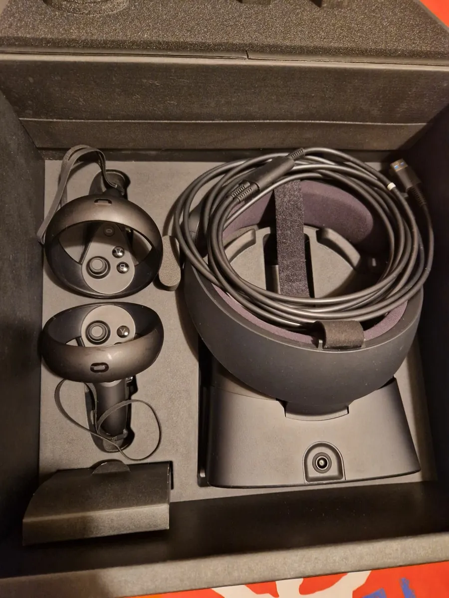 Oculus Rift S - Image 3