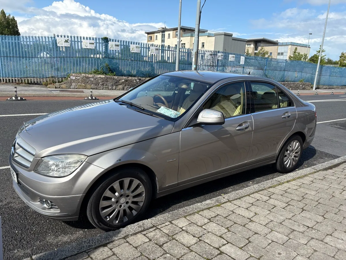 Mercedes Benz C class 2008 - Image 2