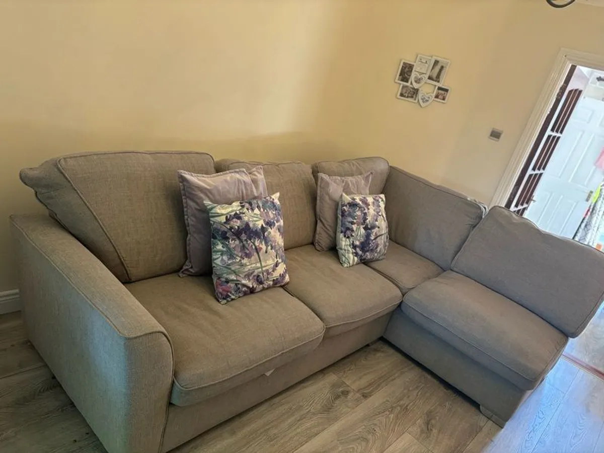 corner sofa - Image 2