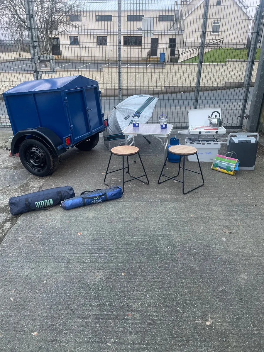 Camping trailer - Image 1