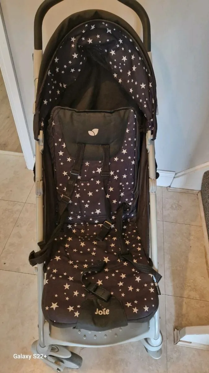 Joie Umbrella foldable buggy - Image 1
