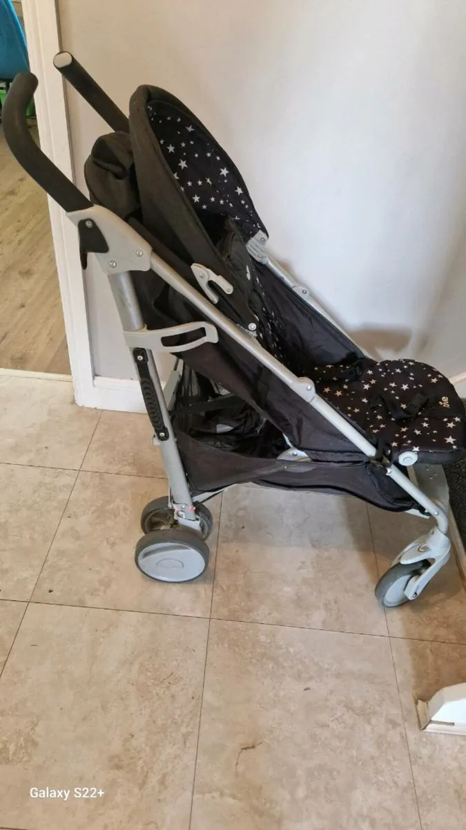 Joie Umbrella foldable buggy - Image 2