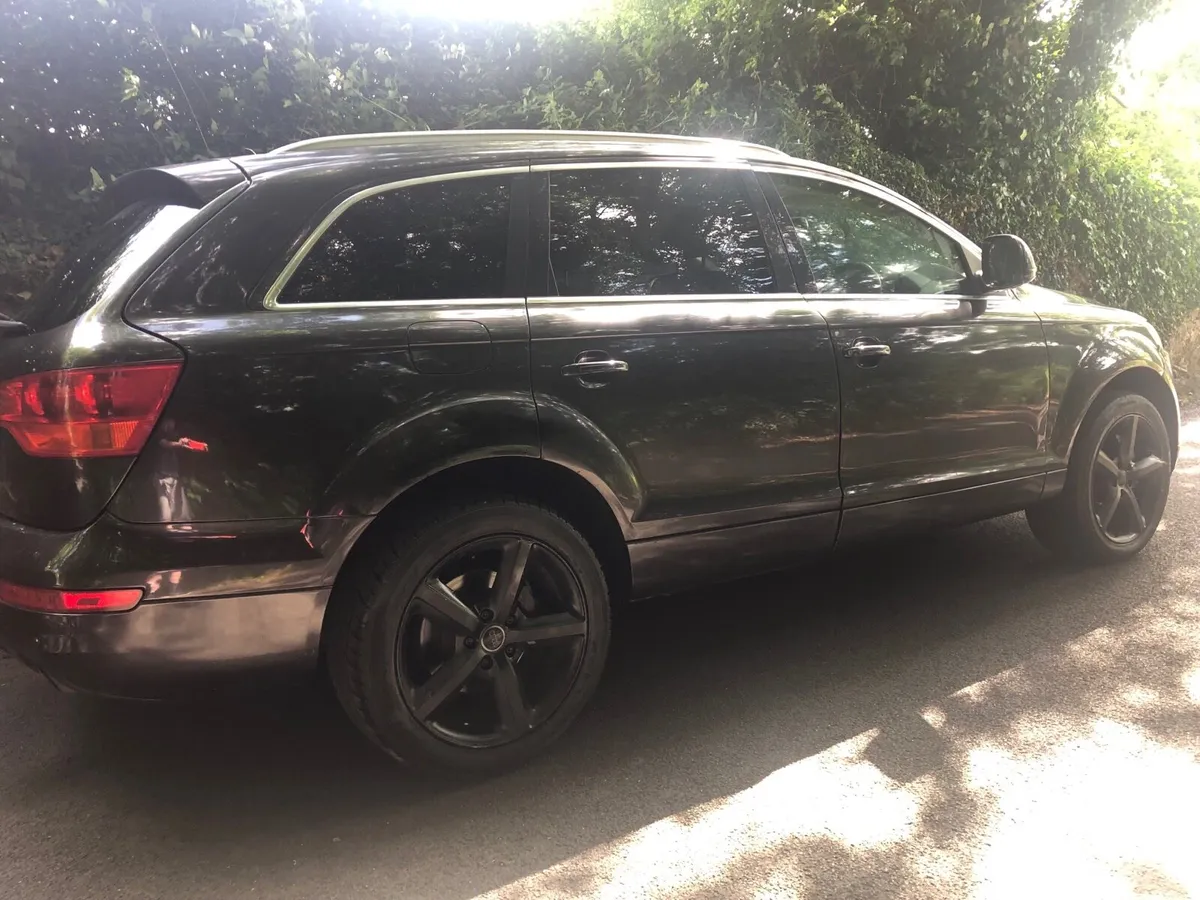 AUDI Q7 TDVI V6 AUTO - Image 2