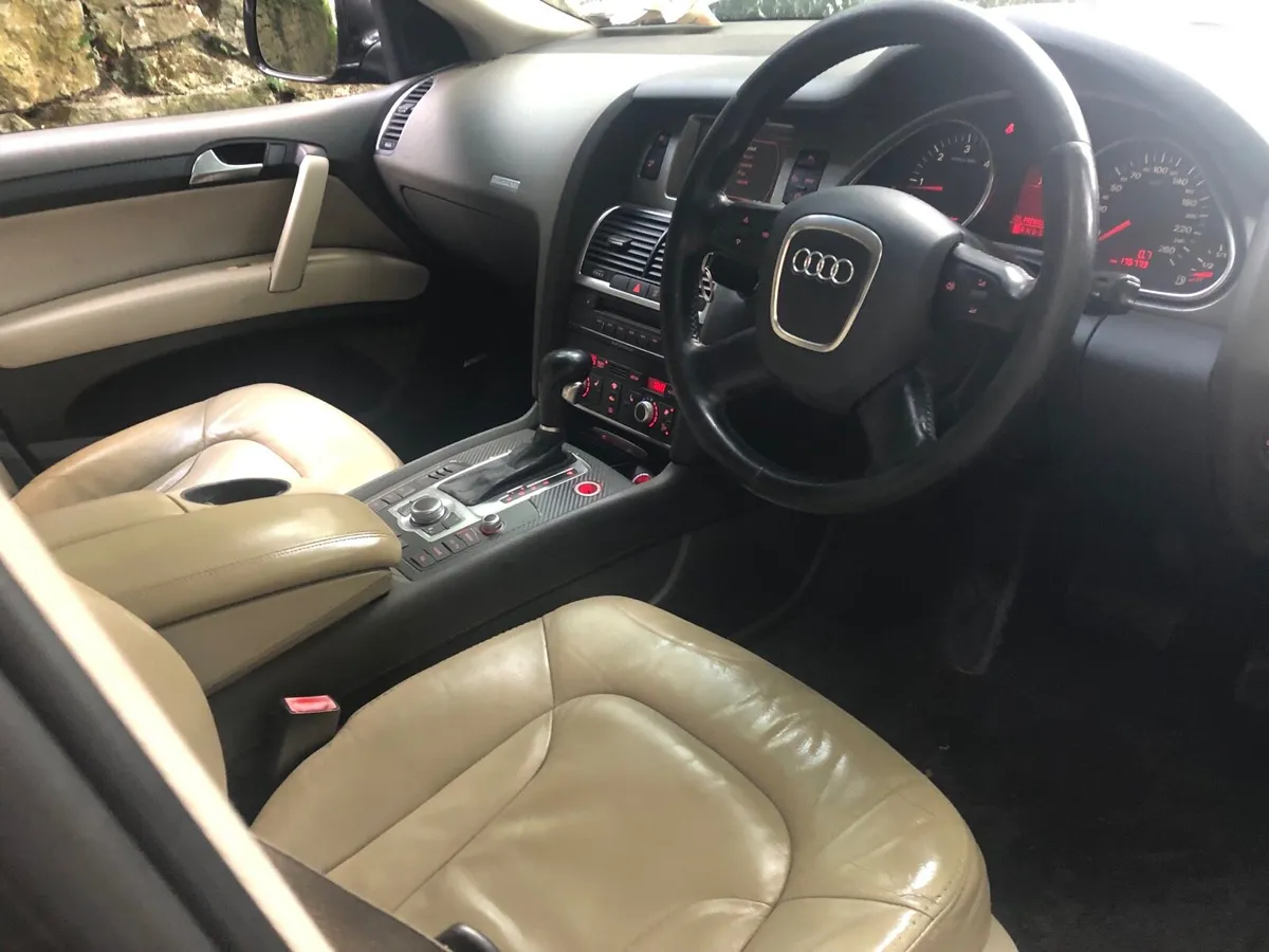 AUDI Q7 TDVI V6 AUTO - Image 3