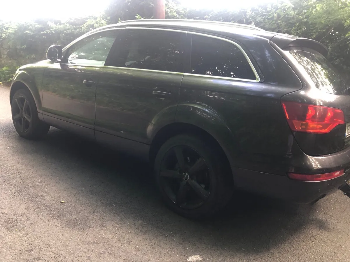 AUDI Q7 TDVI V6 AUTO - Image 4