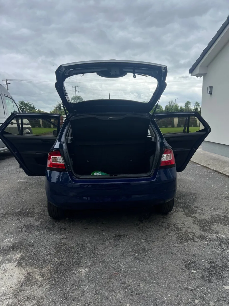 Skoda Fabia 2015 - Image 3