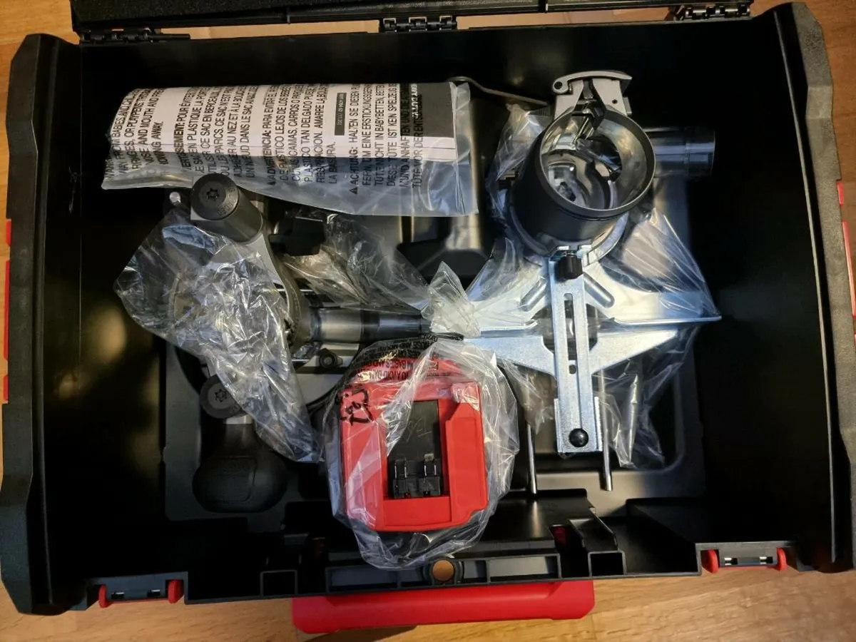 Milwaukee M18FTR Fuel Trim Router Body - Image 2