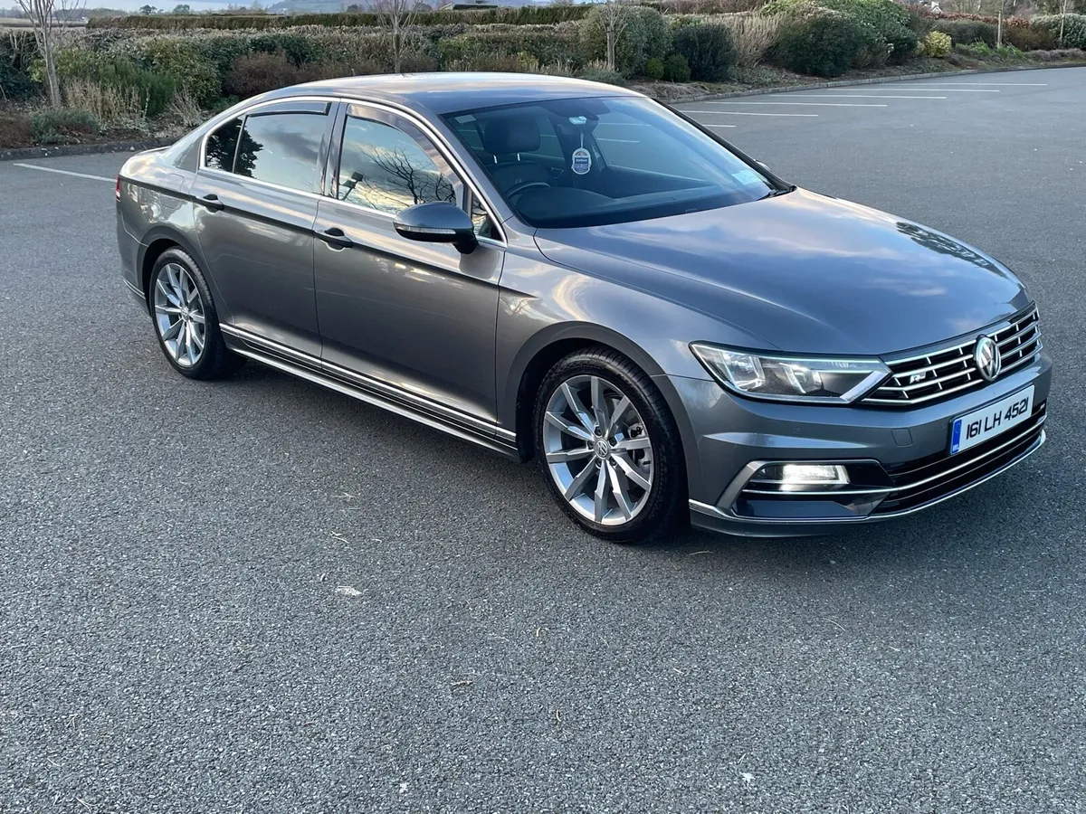 *Volkswagen Passat R-Line* - Image 2