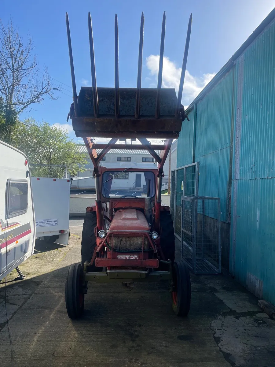 Tractor - Image 4