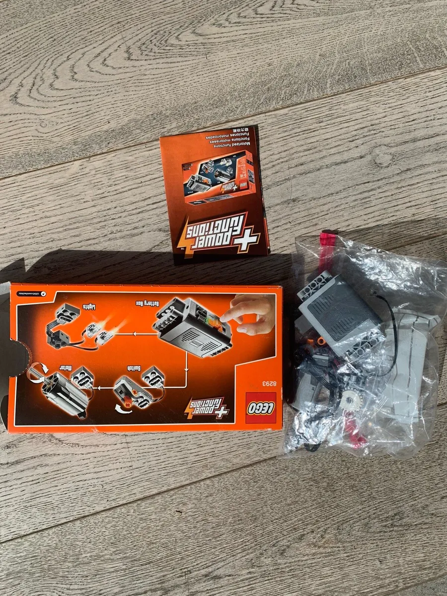 LEGO Technic Power Functions Motor Set - Image 2