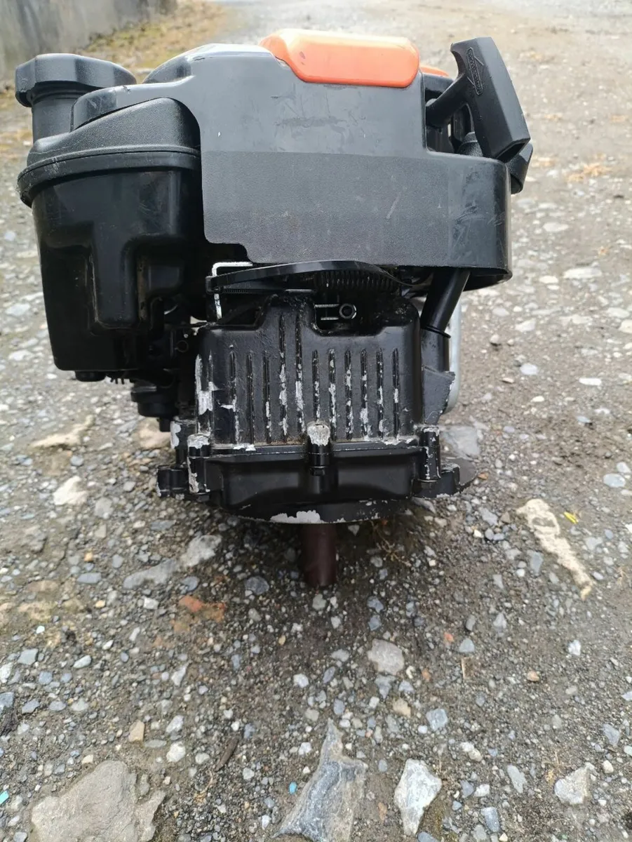 Lawnmower engine - Image 4