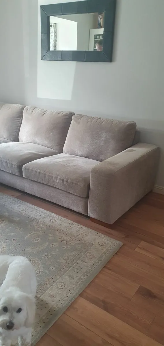 3 seater left hand chaise corner sofa & foot stool - Image 1
