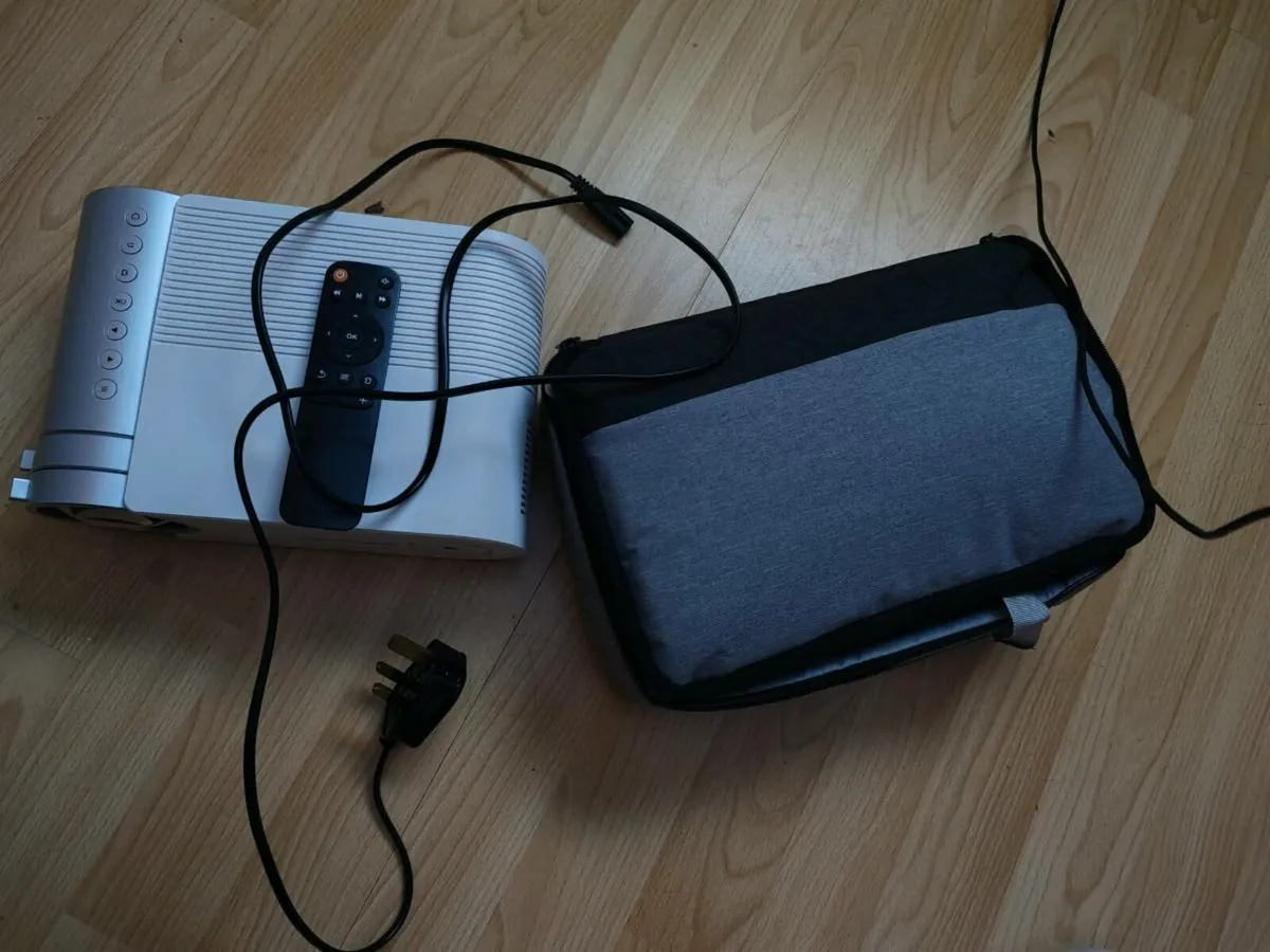 GOODEE projector (Home theater and outdoor use) - Image 3