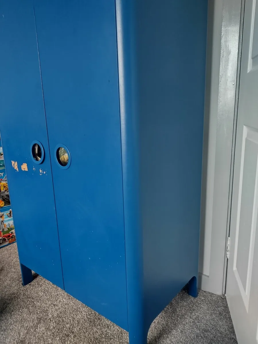 Blue wardrobe 140.cm *78*52 - Image 2