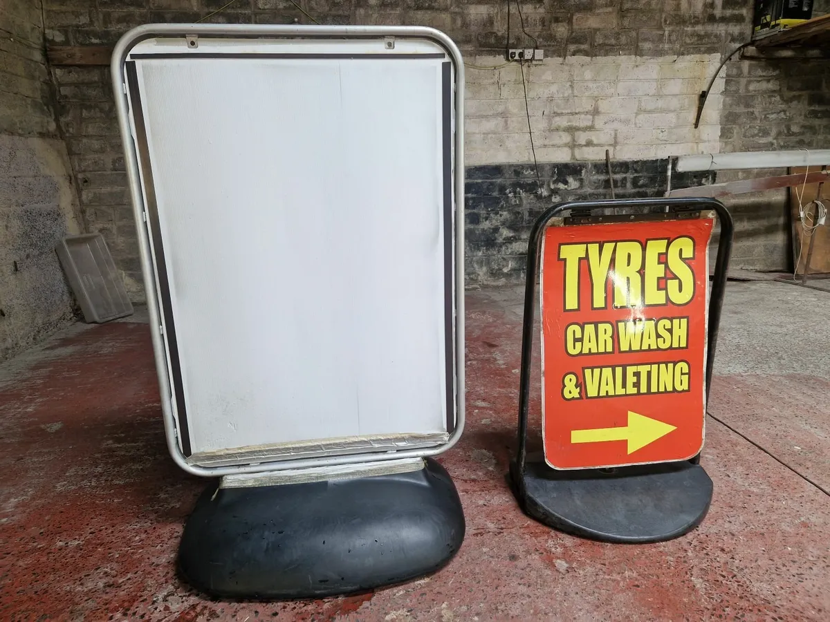Water base pavement sign