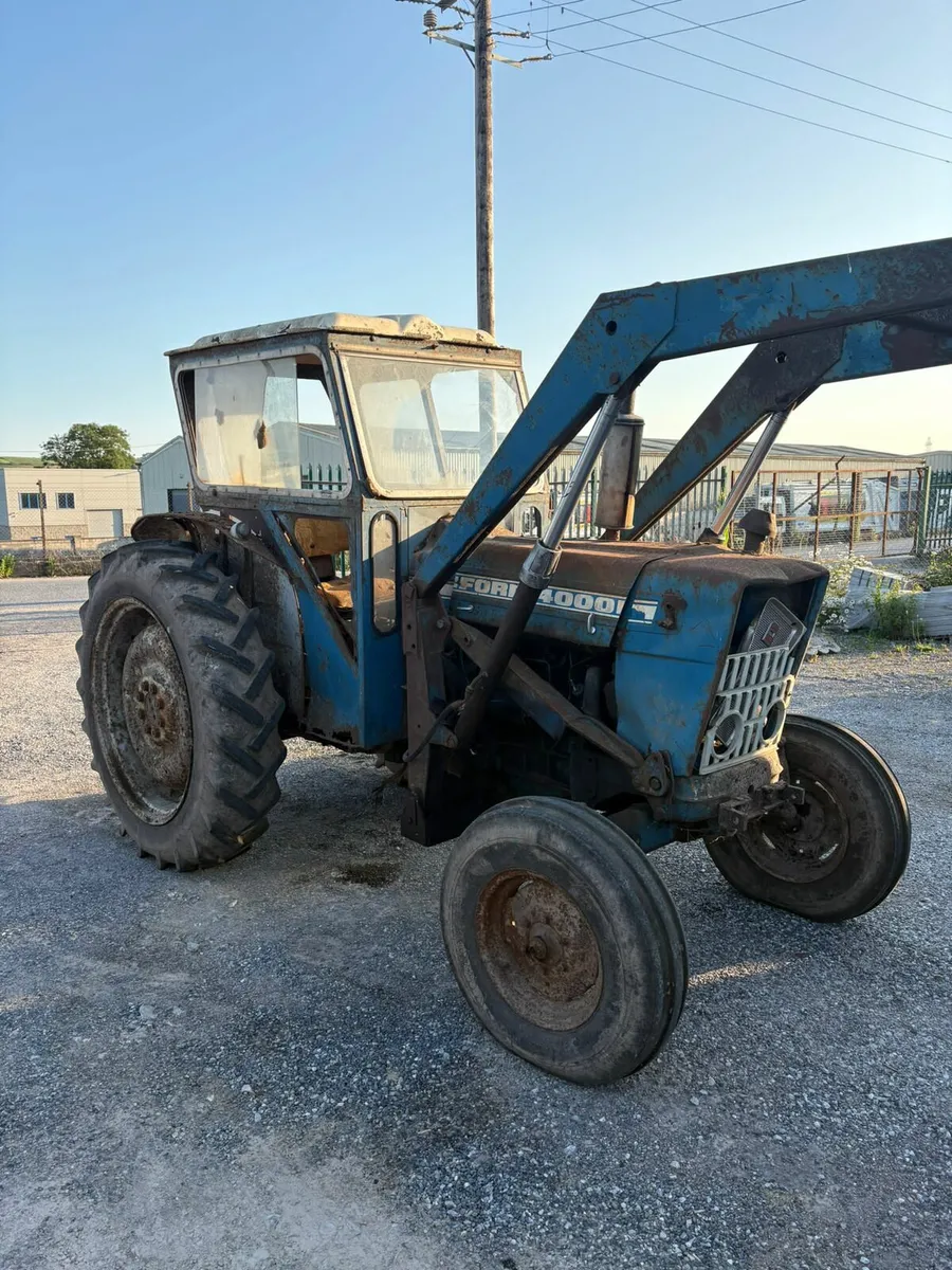 Ford 4000 - Image 1