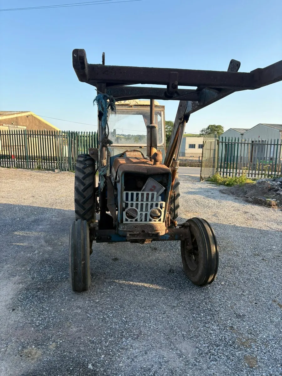 Ford 4000 - Image 3