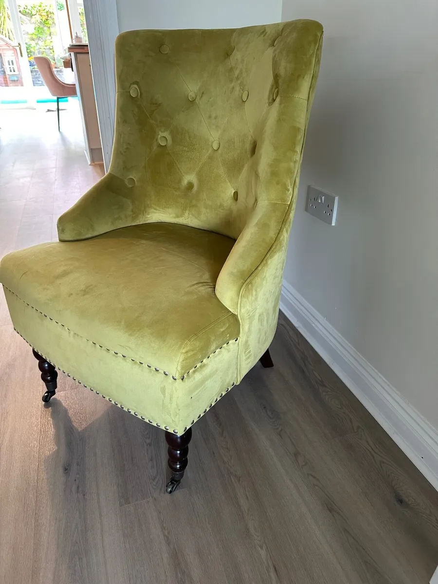 Chair - Image 3